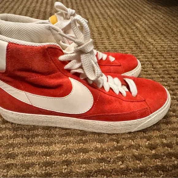 Nike Women's Trail Blazers High-Top Sneakers - Size 7.5 - Picture 4 of 10